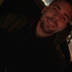 Meet your Posher, Javier